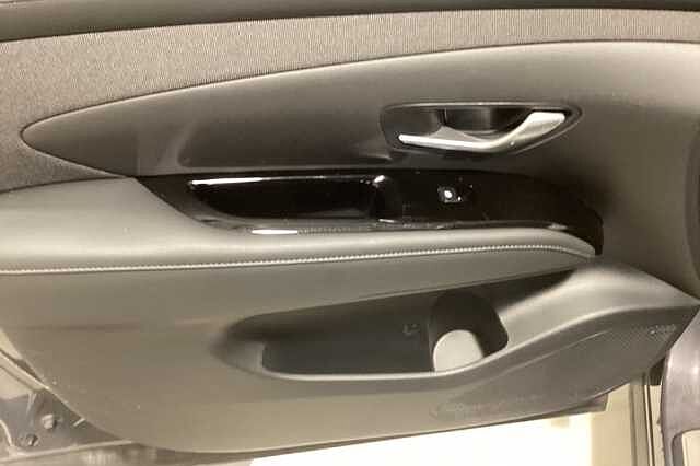 Hyundai TUCSON 1.6T Hybrid Ultimate 5dr Auto