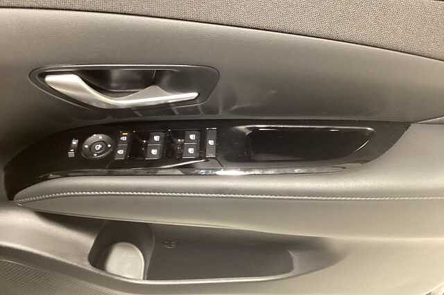 Hyundai TUCSON 1.6T Hybrid Ultimate 5dr Auto