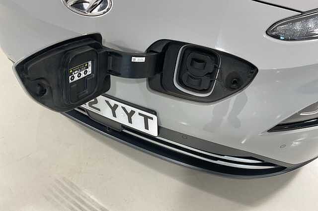 Hyundai KONA 150kW Premium 64kWh 5dr Auto