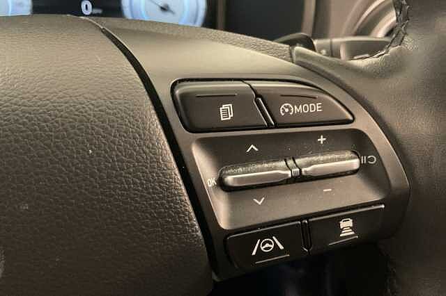 Hyundai KONA 150kW Premium 64kWh 5dr Auto