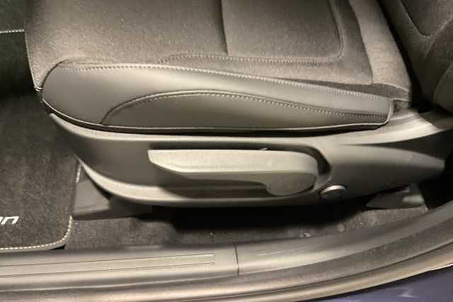 Hyundai TUCSON 1.6T 239 Hybrid Black Line 5dr Auto