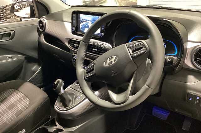 Hyundai i10 1.0 [63] Premium 5dr Auto [Nav]