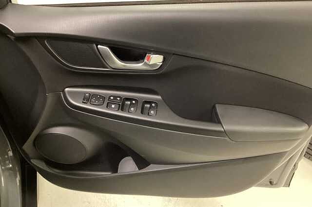 Hyundai KONA 1.6 GDi Hybrid SE Connect 5dr DCT
