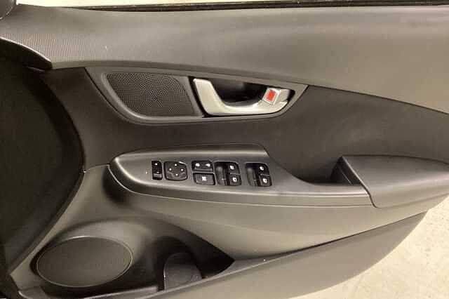 Hyundai KONA 1.6 GDi Hybrid SE Connect 5dr DCT
