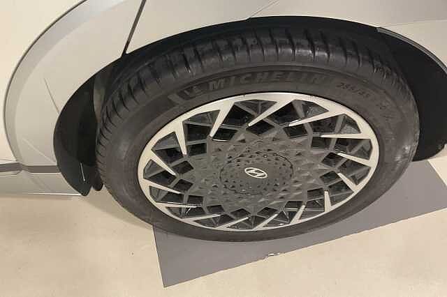 Hyundai IONIQ 5 160kW Ultimate 73 kWh 5dr Auto
