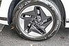 Hyundai KONA E (218ps) Advance White